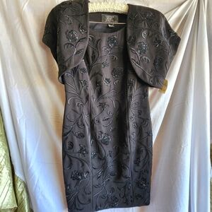 Carmen Marc Valvo Neiman Marcus black dress